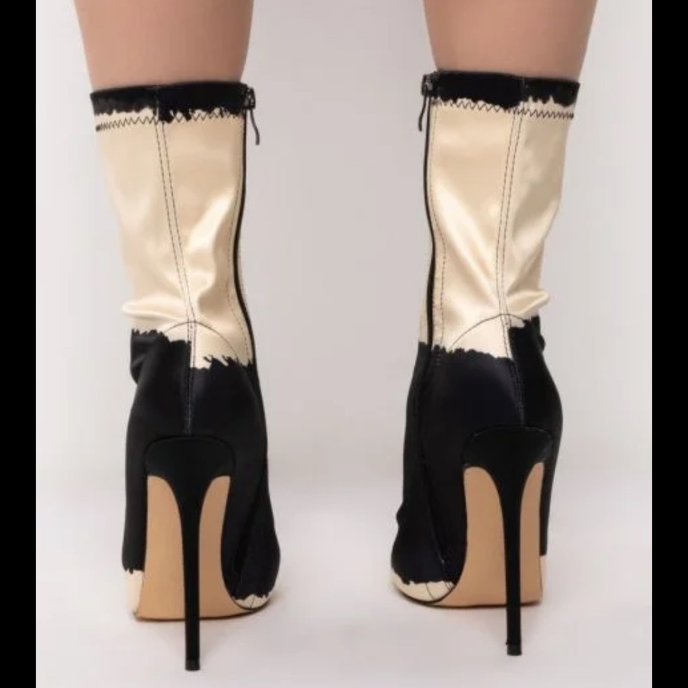 AKIRA Black and Cream Heeled Boots